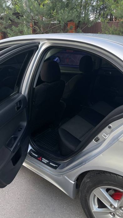 Продам Lancer 10