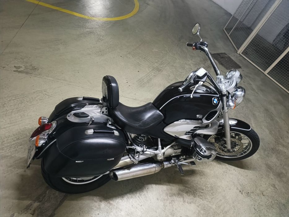 BMW R1200C James Bond