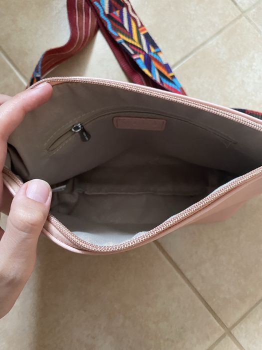 Сумка середнього розміру Vivo Paris шкіряна