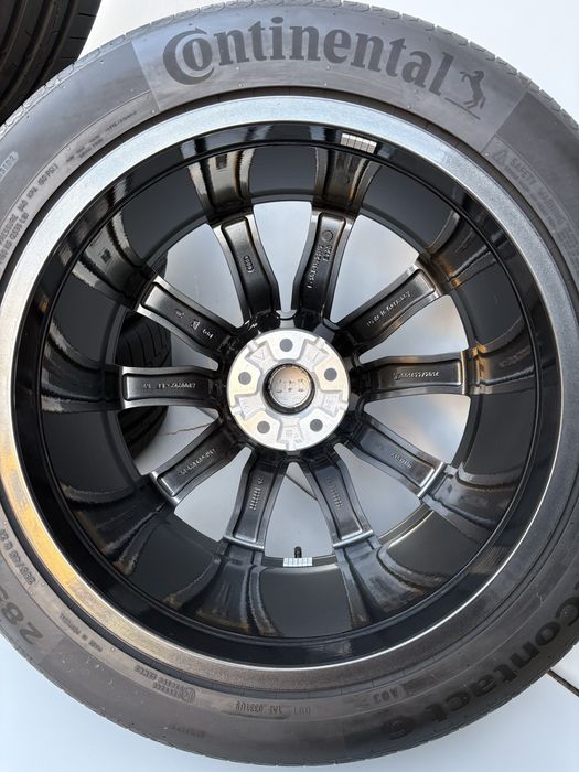 Комплект Audi Q8 SQ8 SQ7 10J x21H2 ET20 285/45 R21