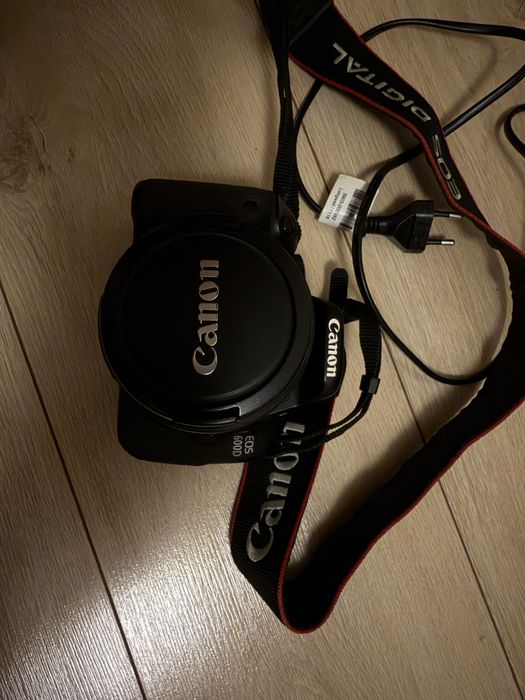 Aparat Canon EOS 600D