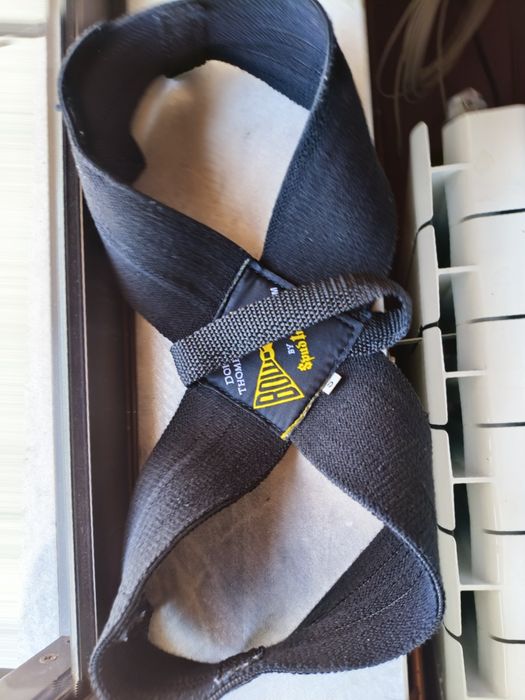 Cinta para ombros ginásio, bowtie spud inc, Donnie Thompson