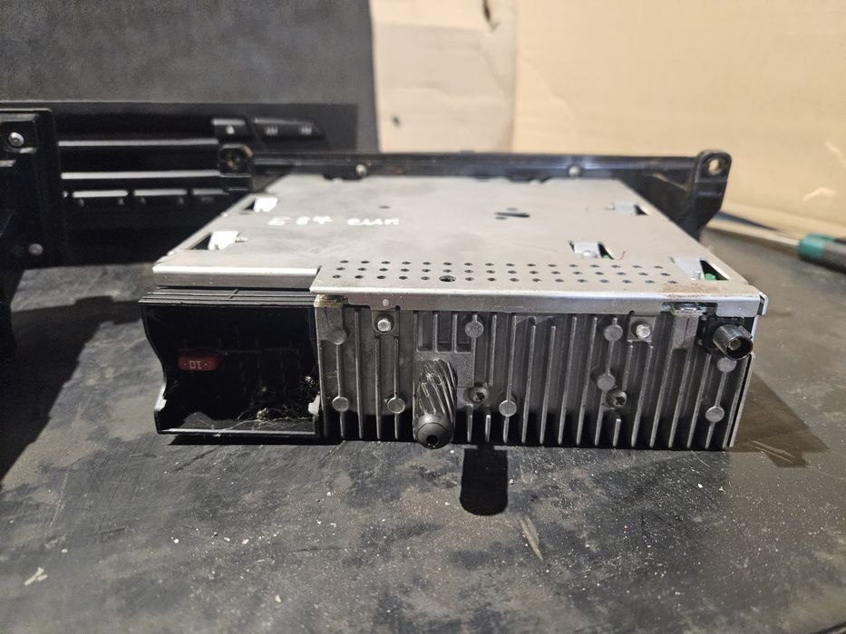 Radio Bmw e87 e90 x1 e84 e91 e81 e92 e82 e88 e93 business SPRAWNE