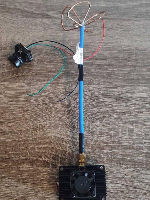 FPV камера foxeer cat 3 starlight та передавач TX3704 3.3G 5W на 40 каналів VTX