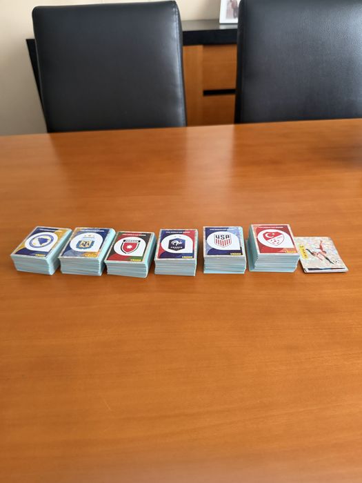 935 cromos diferentes do mundial 2026-95% coleçao
