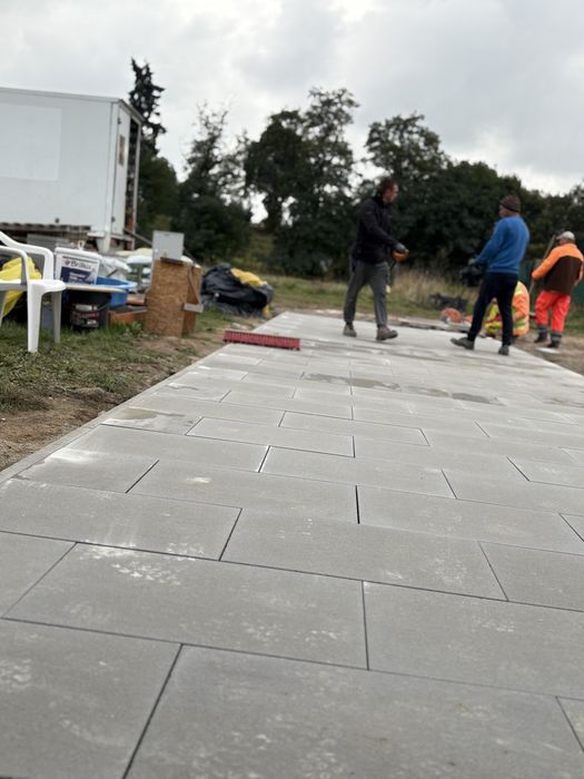 Wykonam profesjonalne uslugi brukarskie