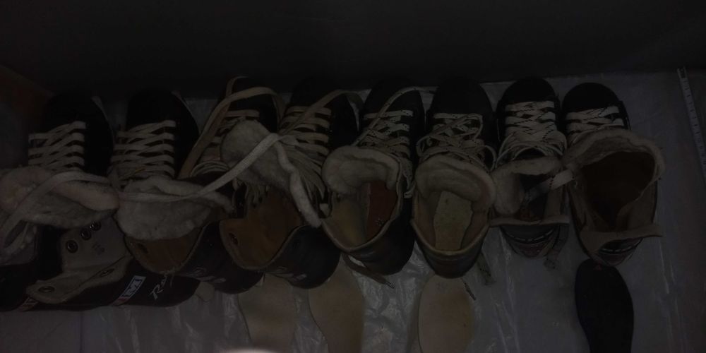 Łyżwy  hokejowe  BOTAS x 3 pary:  wkładki dł.   20/22/23cm