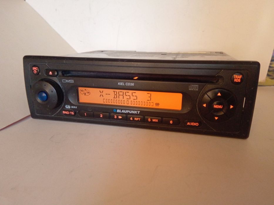Автомагнітола blaupunkt із bluetooth,pioneer deh-1150mpg із bluetooth