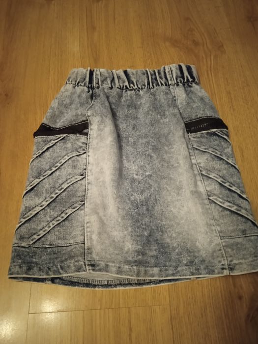 Spódnica jeansowa dla dziewczynki rozmiar 140