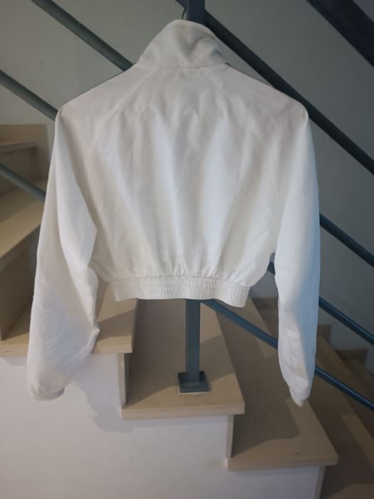 Casaco branco Bershka, tamanho xs