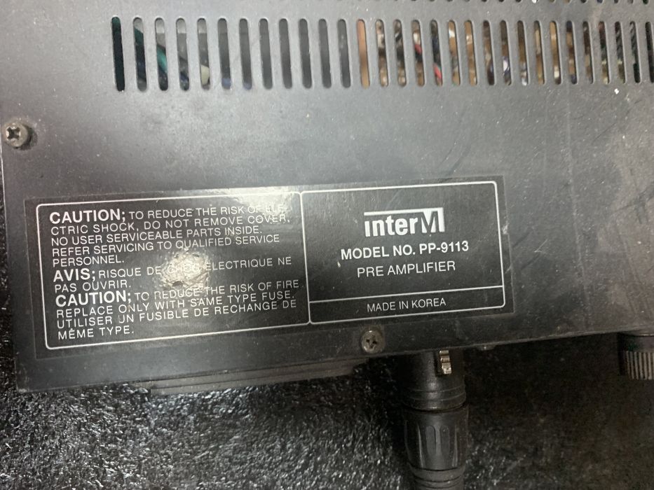Mesa de mistura pré-amplifica InterM pp-9114