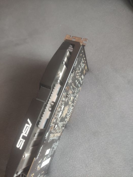 Відеокарта asus rx 470 4gb