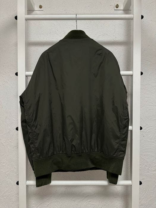Бомбер Uniqlo L размер