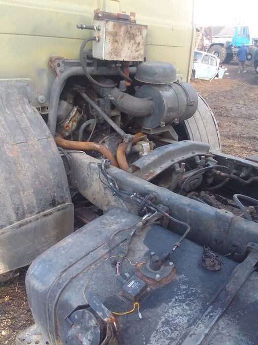 Продам автомобіль МАЗ-ТЯГАЧ