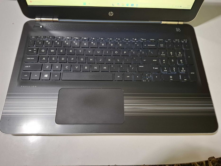 HP AMD A9 12GBRAM TelaTouch Disco SSD windows 11