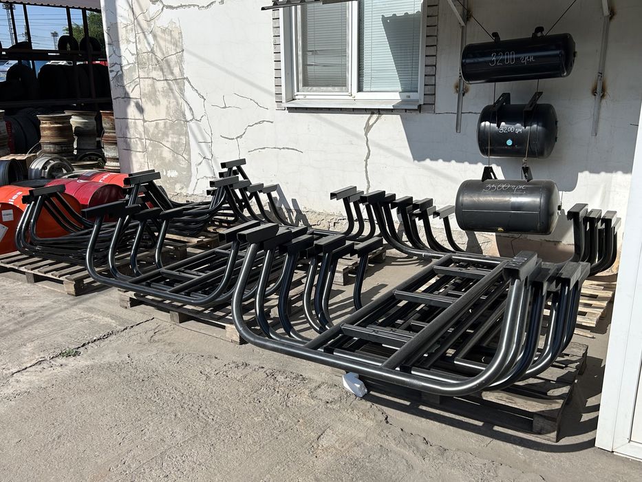 Продам корзины под запаску  на 1 и 2 колеса