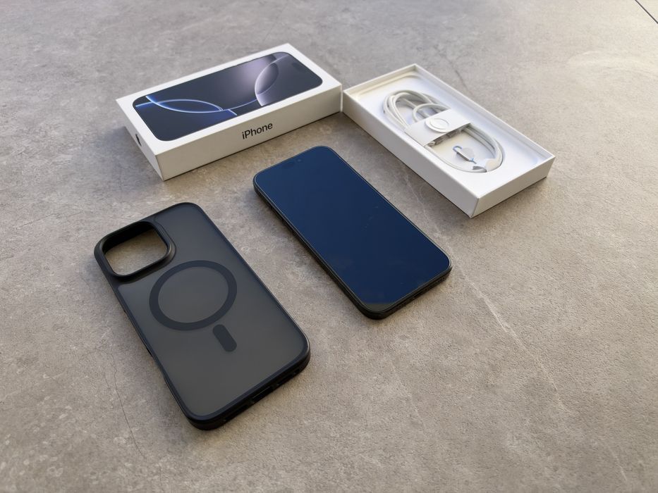 iPhone 16 Pro Max 512GB – Black Titanium / como NOVO!