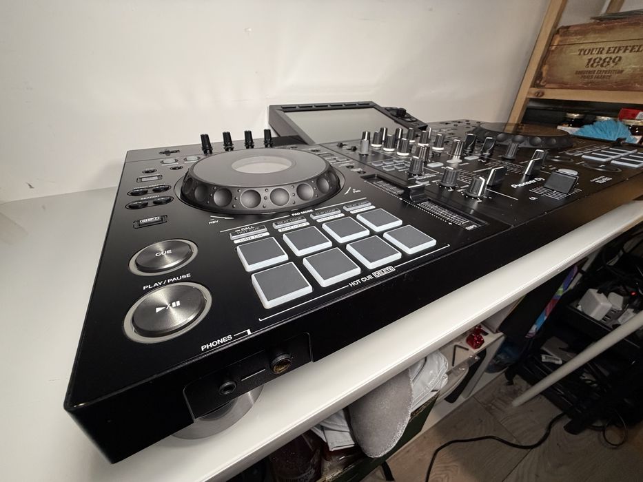Pioneer DJ XDJ-RX3 + decksaver