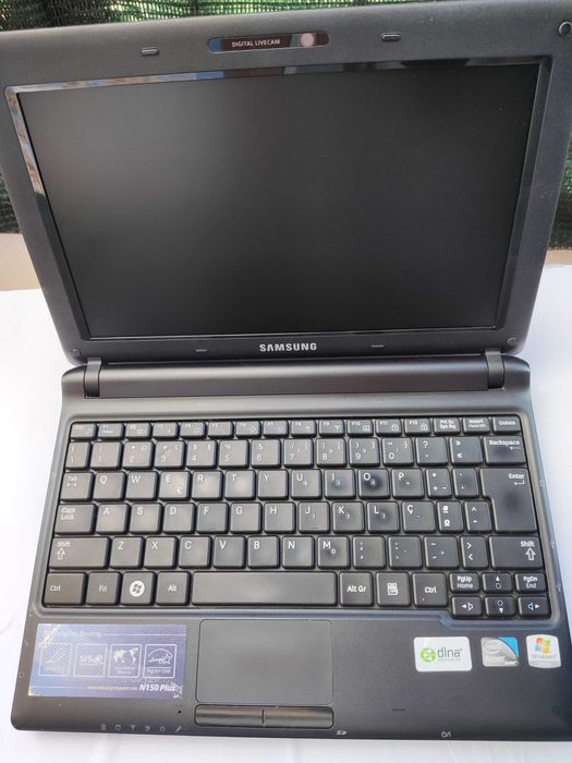 Portátil Samsung N150 Plus em Bom Estado (ecrã de 10.1")