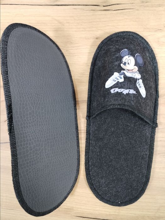 Тапочки для гостей