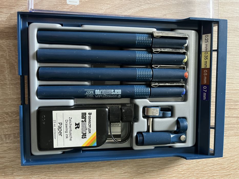 Rapidografy Steadtler Mars matic 700