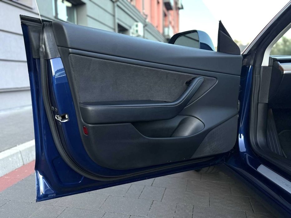 Tesla Model 3 Dual Motor