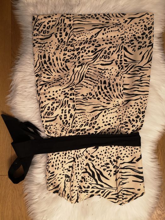 Sukienka tuba, cętki, H&M, rozmiar 36