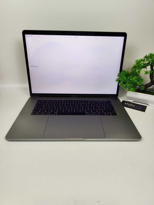 MacBook Pro 15” A1990 (2018) i9/32GB/1TB GWARANCJA