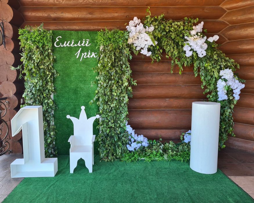 Фотозона на хрещення, день народження