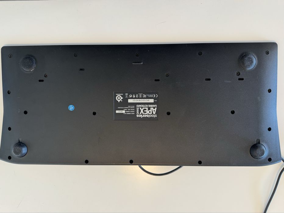 Klawiatura SteelSeries APEX  64121 stan idealny