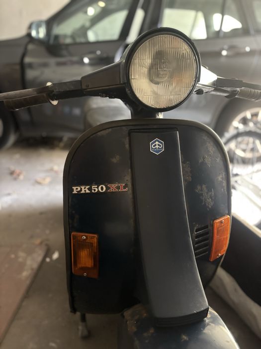 Vespa pk  azul marinho , precisa de afinar e mudar velas , 50 c