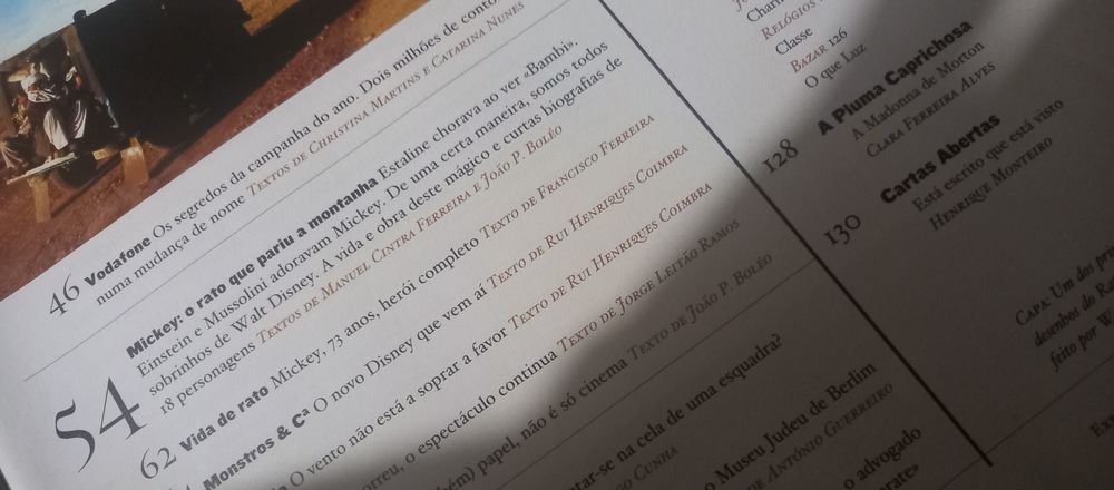 Rato Mickey na capa de RevistaExpresso de 2001 mais