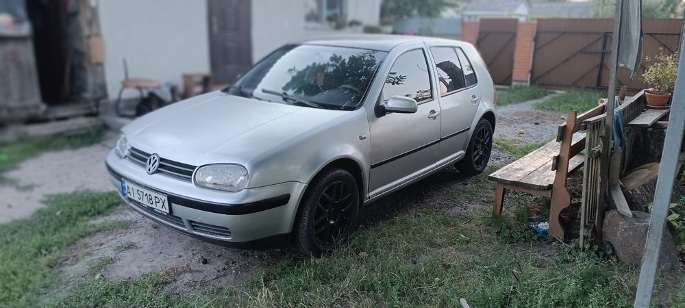 Продам автомобіль Гольф 4