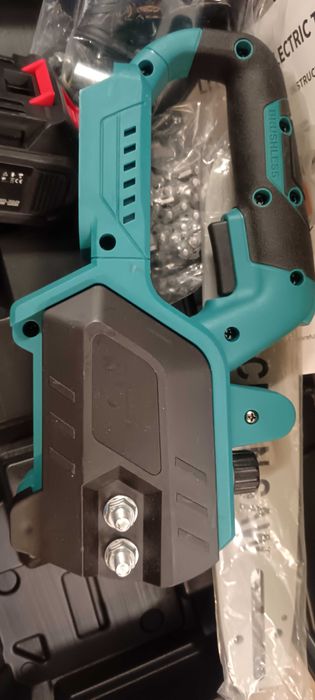 Piła łańcuchowa do drzewa 12 cali na Aku od makita 18v