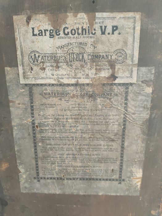 Relógio antigo de capela 4 estações