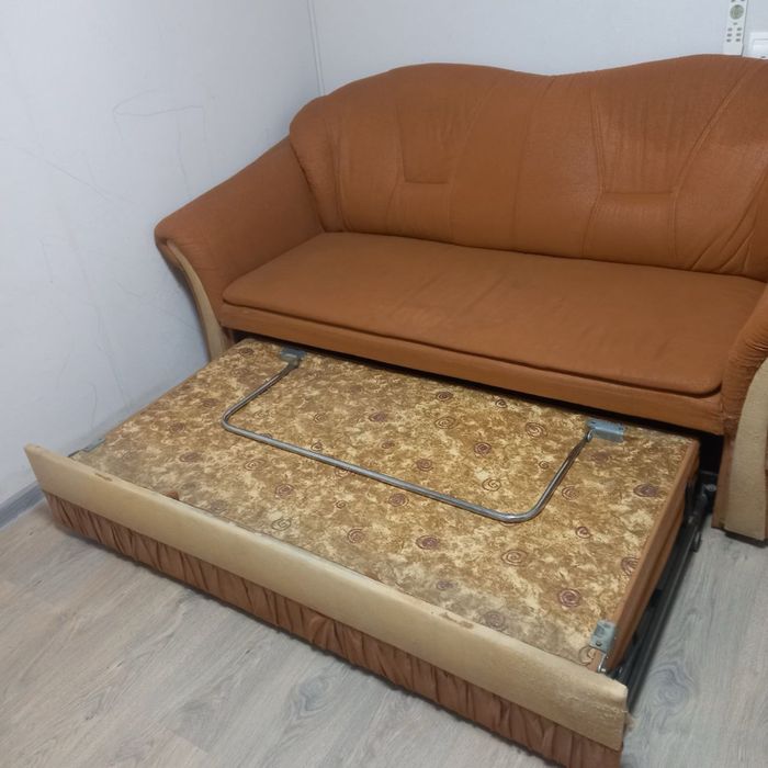 Ліжко, кровать, диван, диван розкладний, диван шкіряний