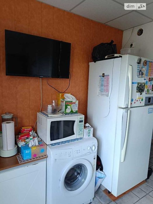 Продається 3-кімнатна квартира Бородинський