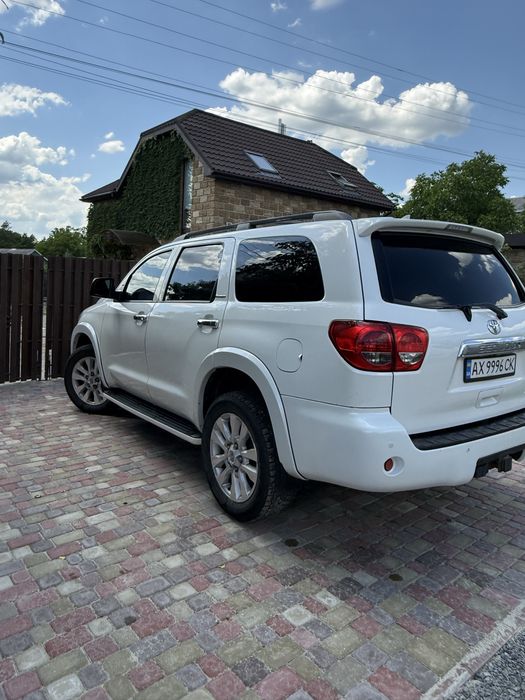 Toyota Sequoia 2016 PLATINUM