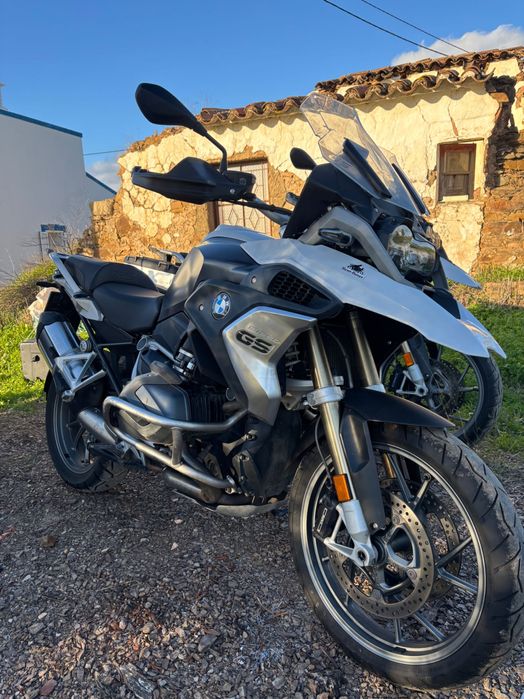 BMW 1250 GS with all extras