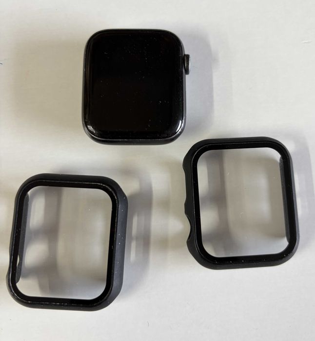 Apple Watch Nike SE 44mm GPS (Space Gray)