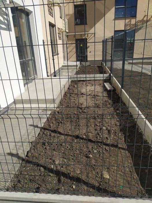 Однокімнатна квартира з власною земельною ділянкою. Без комісії!