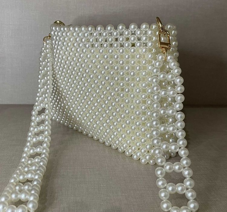 Bolsa Elegante de Perolas