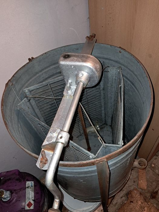 Miodniarka wirówka do miodu