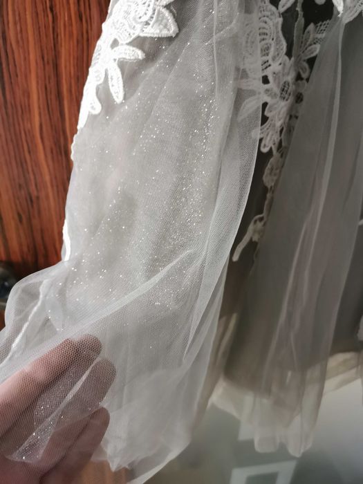 Sukienka tiulowa szara koronka gorset rozkloszowana warstwy brokat