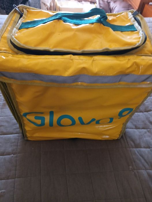 Mala glovo mota  impecável