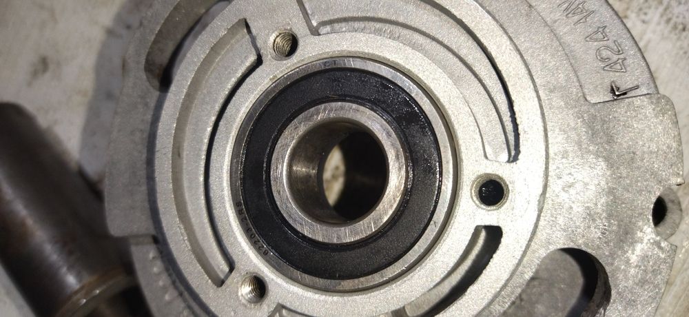 Генератор Урал 12в стан нового! КПП МТ 11