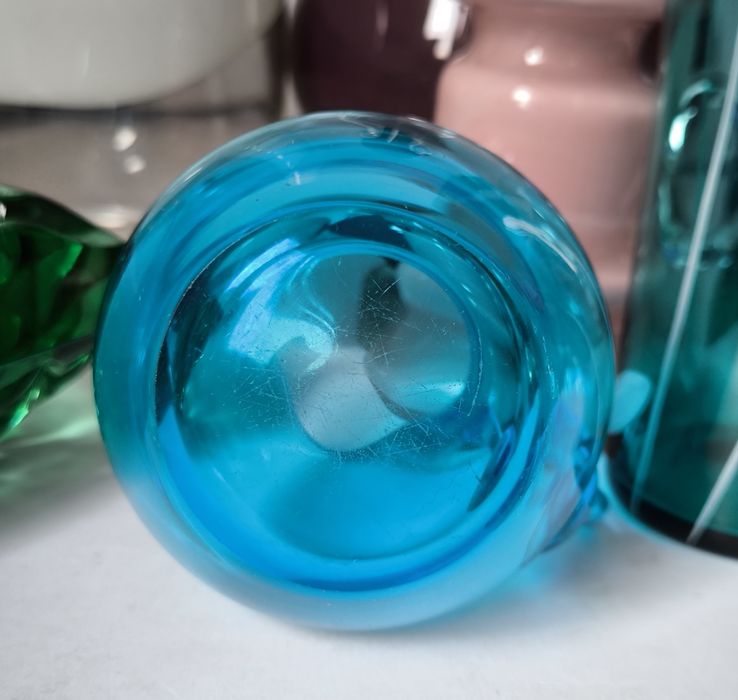 Dzbanuszek piękne stare kolorowe szkło