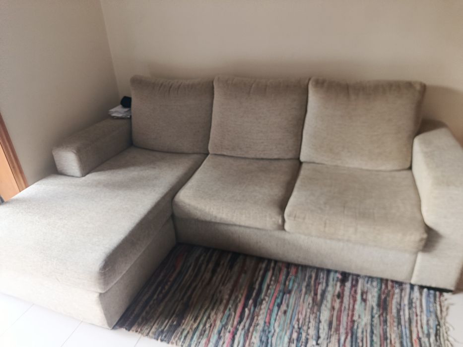 Sofá chaise longue reversível