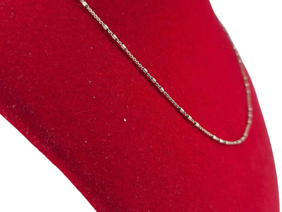 Przepiękny srebrny łańcuszek  925P 2,51G