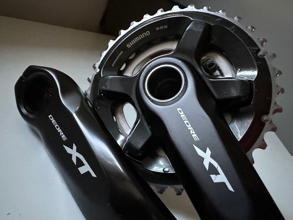 Korba Shimano Deore XT FC-M8000-B Boost 175 mm 36/26T Hollowtech II 2x11